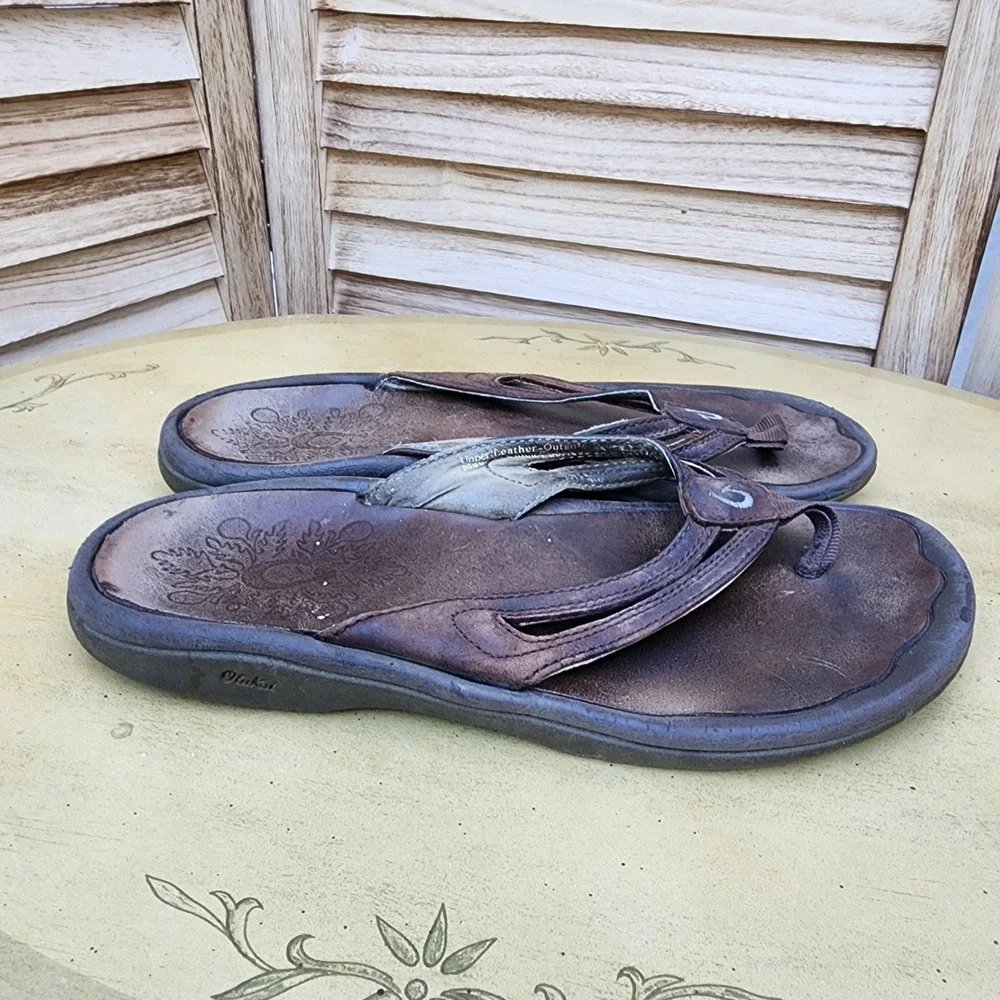 OluKai Sz W 7 Brown Leather Aniani Flip Flop Sandals Boho Nomadic Resort Wear